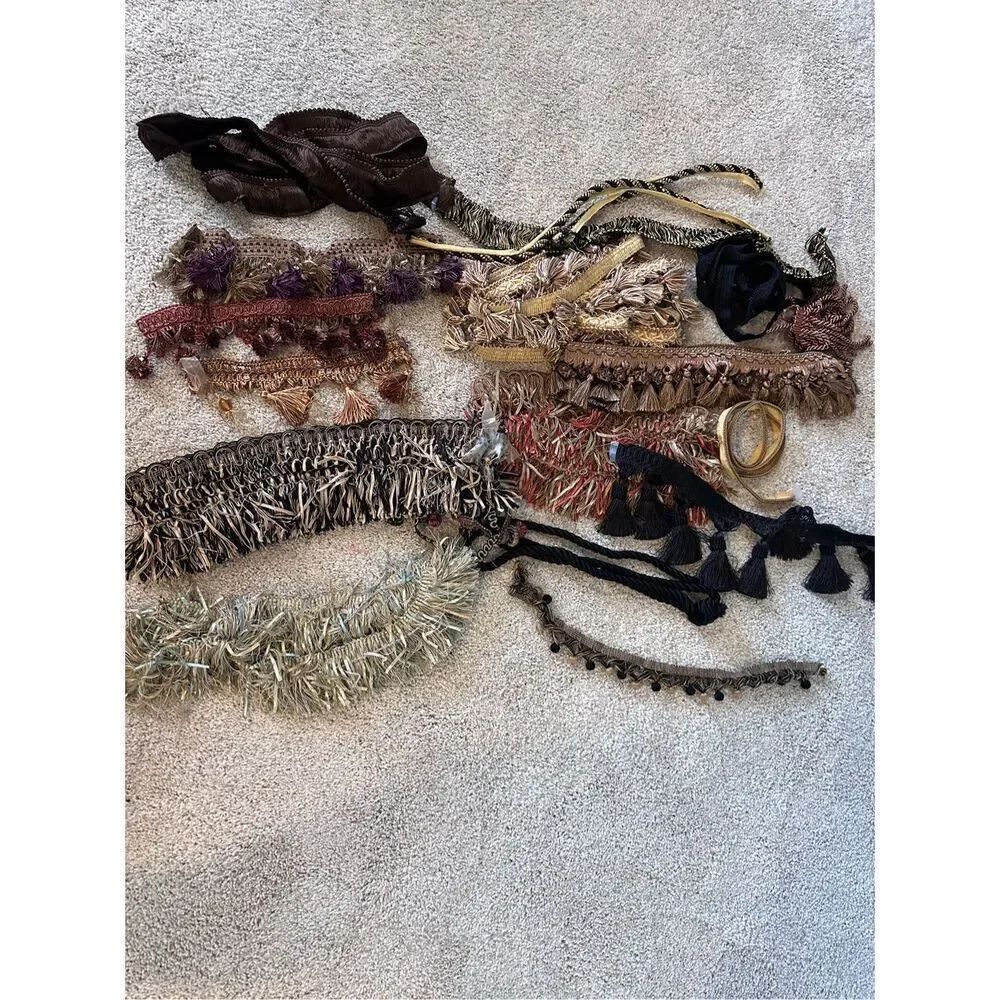 Decorator fringe assortment